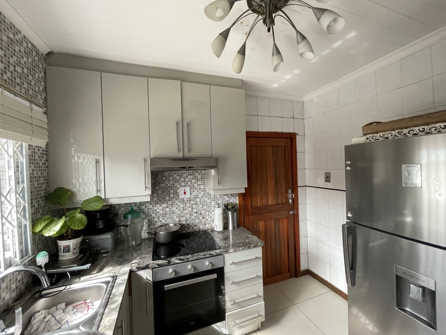 2 Bedroom Property for Sale in Mdantsane Eastern Cape